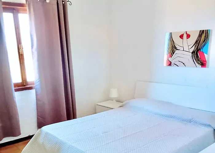 6 Beds In Marinella Just 300 Mt From The Appartement *